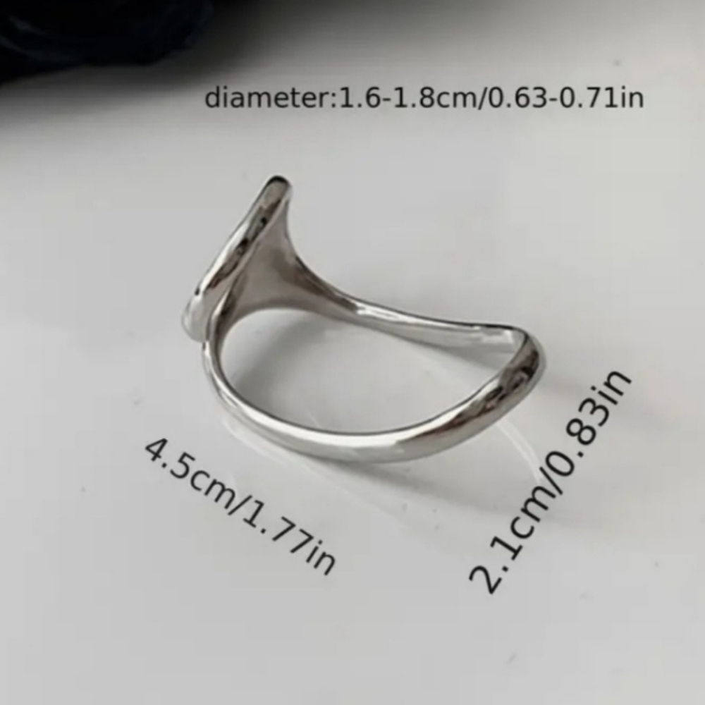 Two Finger NWT Asymmetrical Geometric Ring - Picture 7 of 7